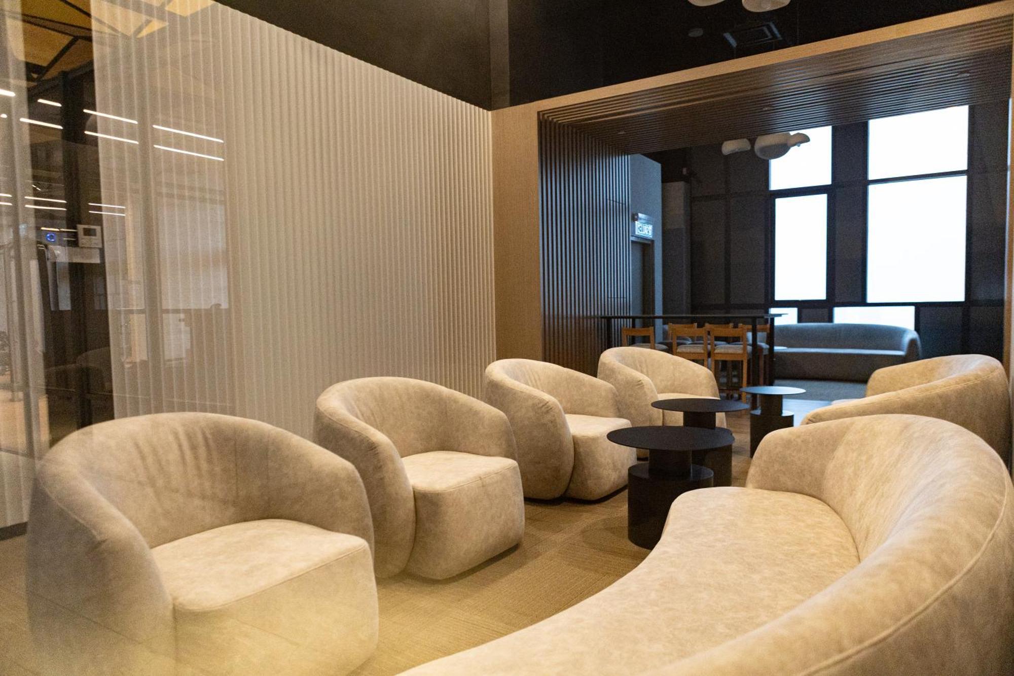 Societe Suites By Ihost Global Куала-Лумпур Экстерьер фото